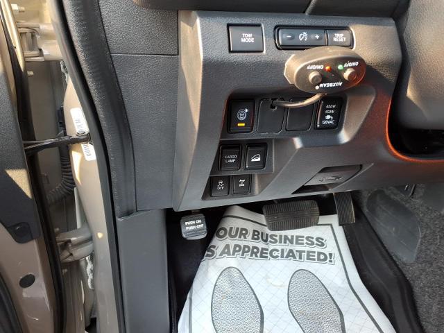 2023 Nissan Frontier Crew Cab PRO-4X 4x4