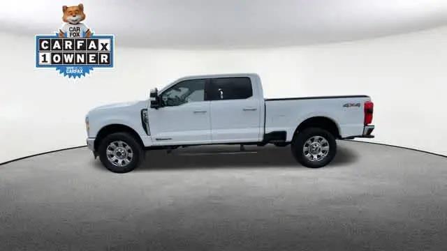 2023 Ford F-350 LARIAT