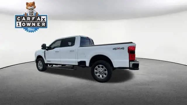 2023 Ford F-350 LARIAT