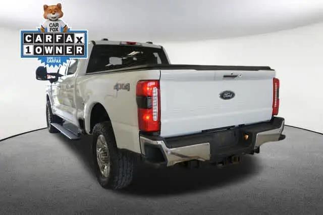 2023 Ford F-350 LARIAT