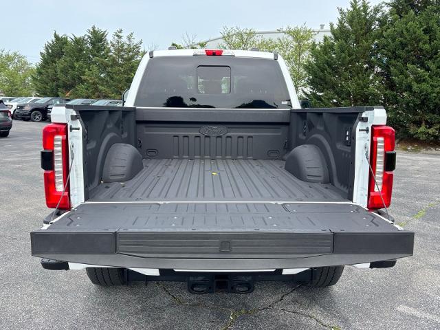2025 Ford F-350 LARIAT