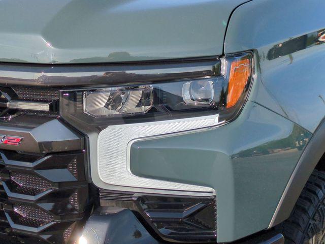 2025 Chevrolet Silverado 1500 4WD Crew Cab Short Bed ZR2