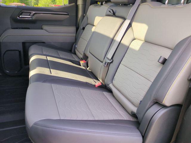 2025 Chevrolet Silverado 1500 4WD Crew Cab Short Bed ZR2