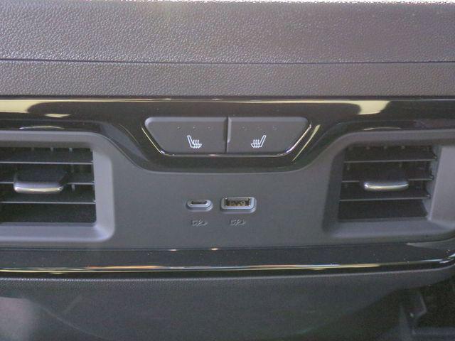 2025 Chevrolet Silverado 1500 4WD Crew Cab Short Bed ZR2