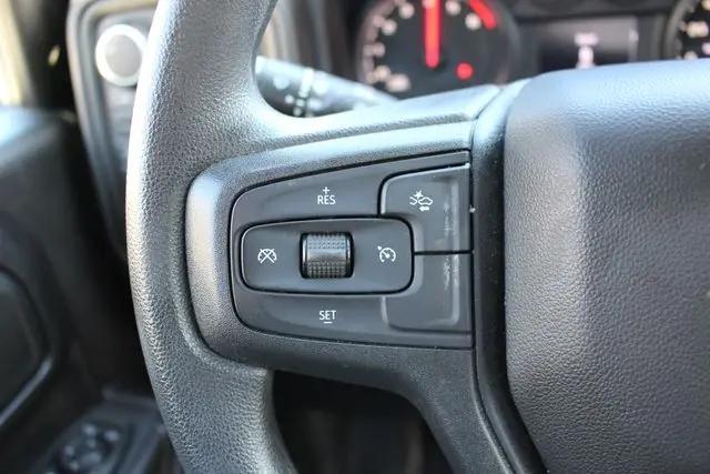 2025 Chevrolet Silverado 2500HD 4WD Crew Cab Standard Bed Custom