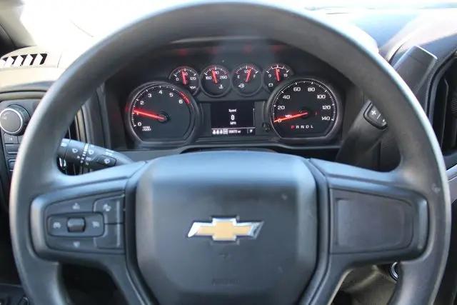 2025 Chevrolet Silverado 2500HD 4WD Crew Cab Standard Bed Custom