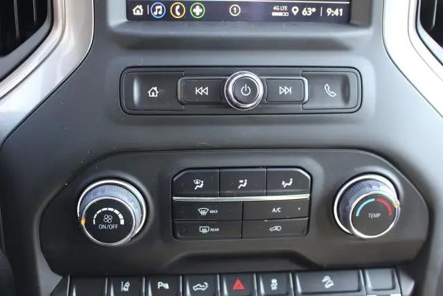 2025 Chevrolet Silverado 2500HD 4WD Crew Cab Standard Bed Custom