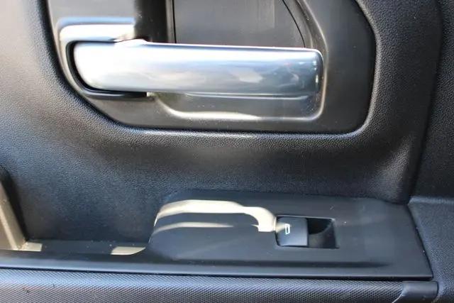 2025 Chevrolet Silverado 2500HD 4WD Crew Cab Standard Bed Custom