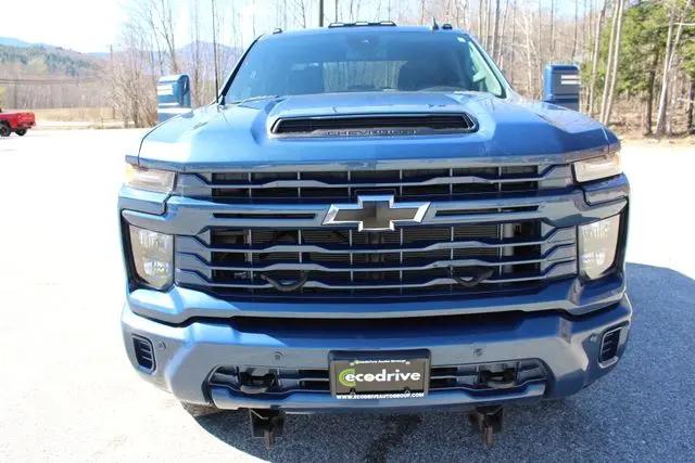 2025 Chevrolet Silverado 2500HD 4WD Crew Cab Standard Bed Custom