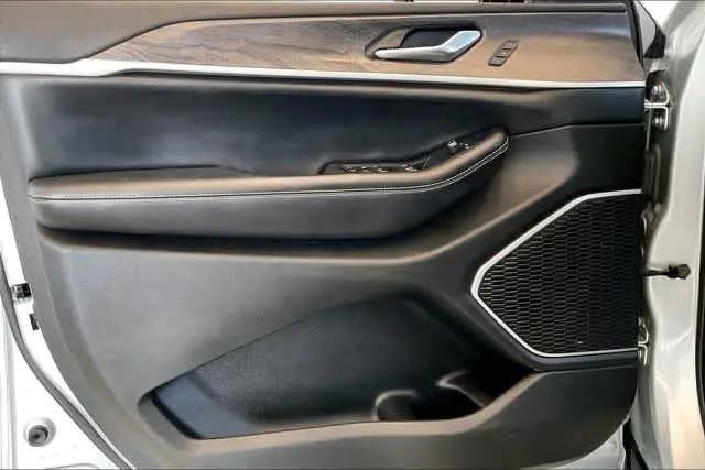 2022 Jeep Grand Cherokee Limited 4x4