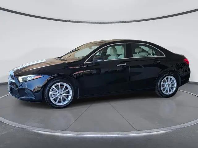 2019 Mercedes-Benz A 220 A 220