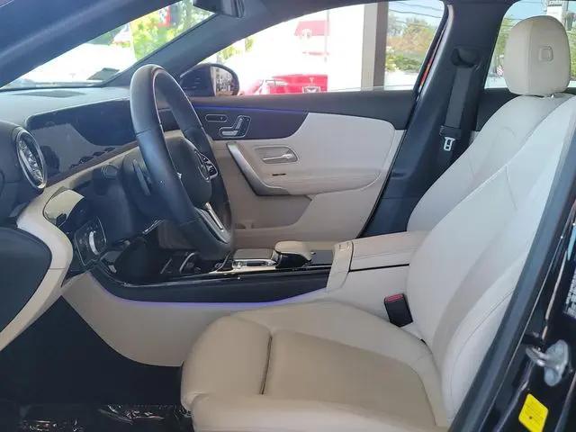 2019 Mercedes-Benz A 220 A 220