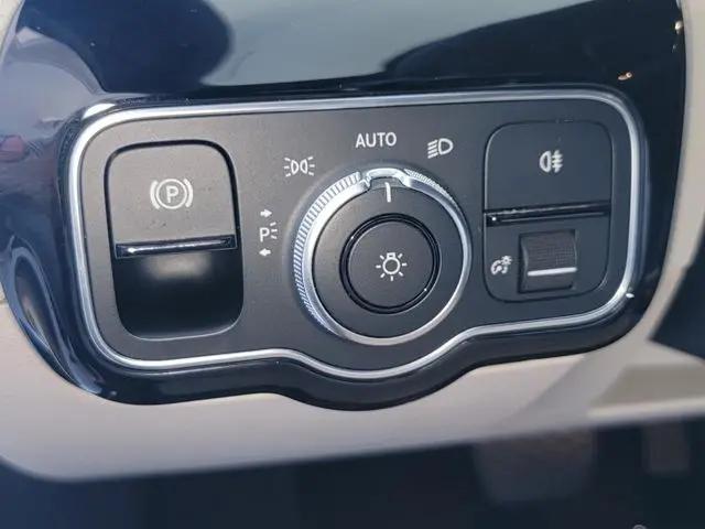 2019 Mercedes-Benz A 220 A 220