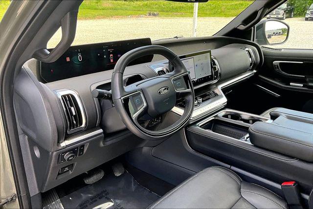 2025 Ford Expedition Platinum MAX