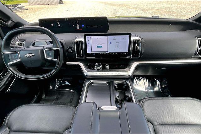2025 Ford Expedition Platinum MAX