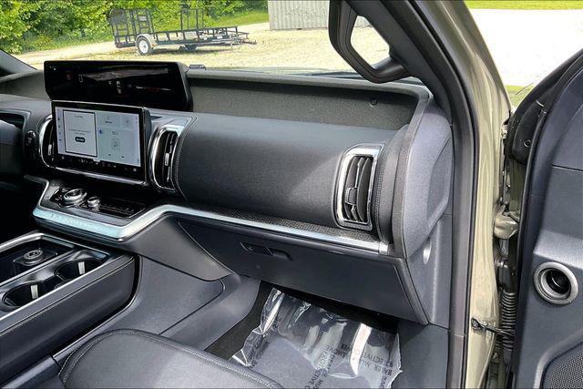 2025 Ford Expedition Platinum MAX