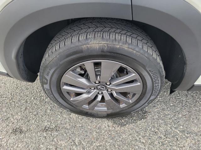 2024 Nissan Pathfinder SV FWD