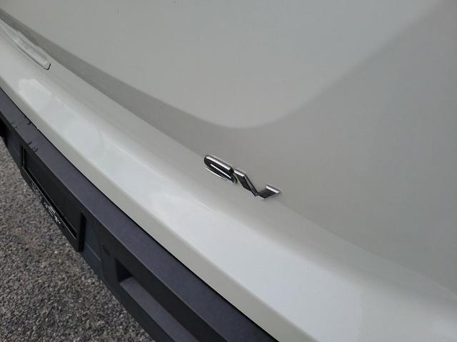 2024 Nissan Pathfinder SV FWD
