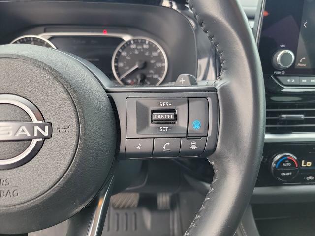 2024 Nissan Pathfinder SV FWD