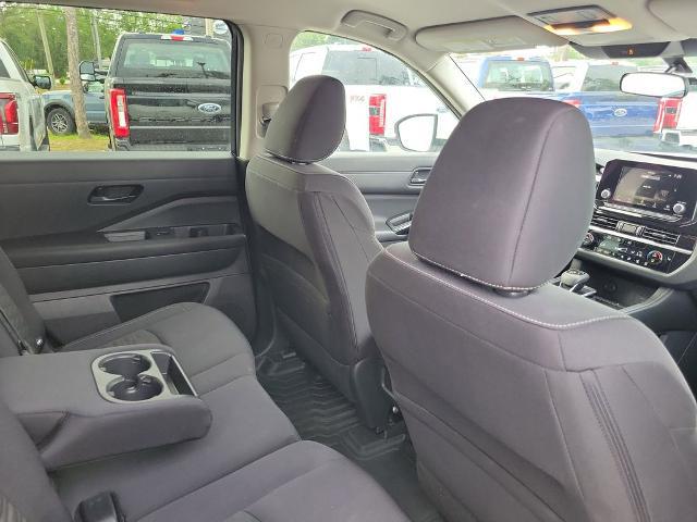 2024 Nissan Pathfinder SV FWD