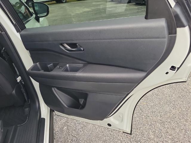2024 Nissan Pathfinder SV FWD
