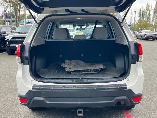 2021 Subaru Forester 2.5i