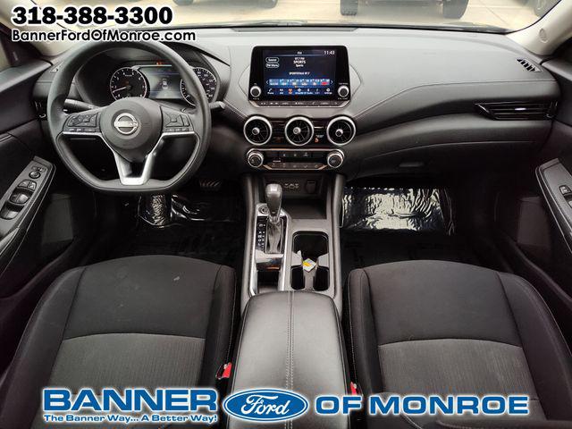 2024 Nissan Sentra SV Xtronic CVT