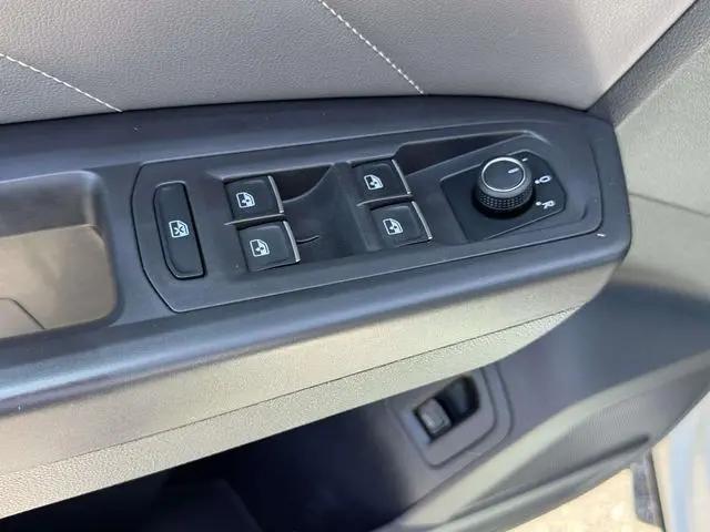 2023 Volkswagen Atlas 2.0T SE w/Technology