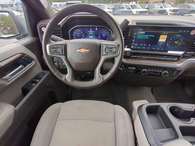2025 Chevrolet Silverado 1500 4WD Crew Cab Standard Bed LT