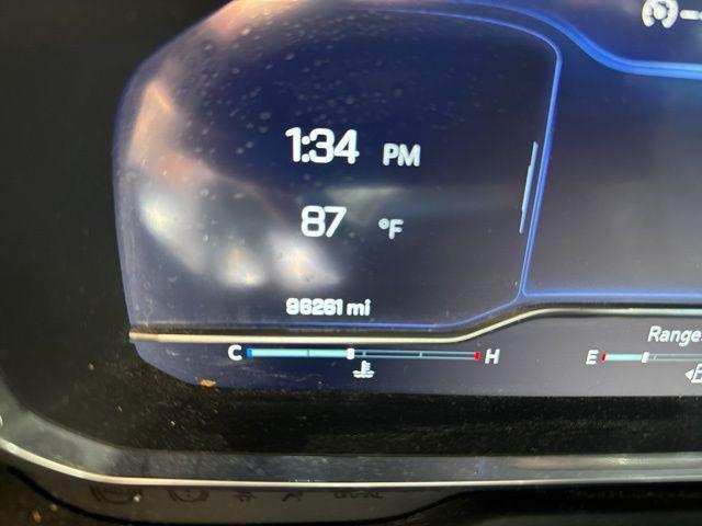 2022 Chevrolet Suburban 2WD Premier