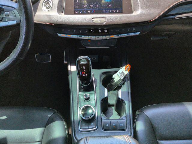 2022 Cadillac XT4 AWD Sport