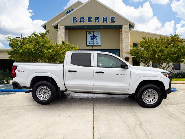 2025 Chevrolet Colorado 4WD WT