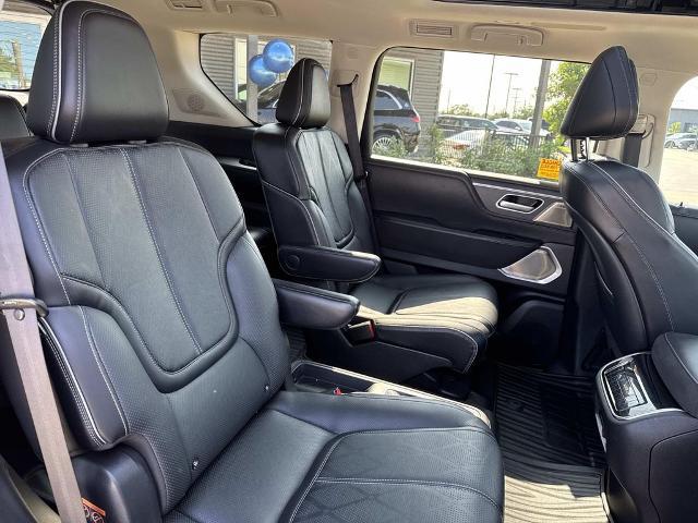 2025 INFINITI QX80 SENSORY AWD