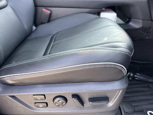 2025 INFINITI QX80 SENSORY AWD