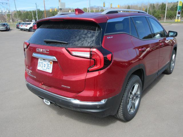 2024 GMC Terrain AWD SLT