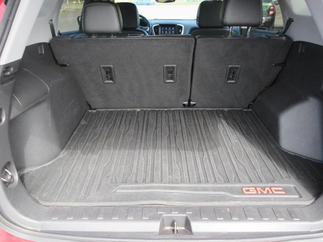 2024 GMC Terrain AWD SLT