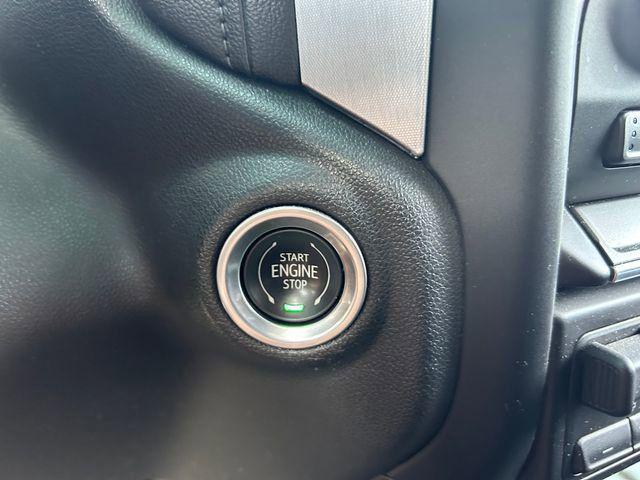 2021 GMC Sierra 1500 4WD Crew Cab Short Box SLT
