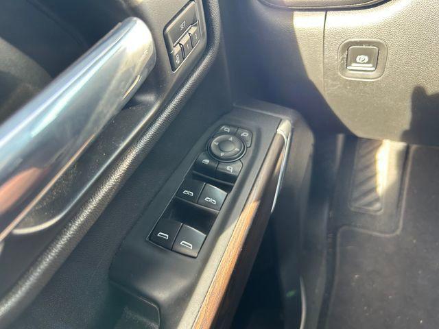 2021 GMC Sierra 1500 4WD Crew Cab Short Box SLT