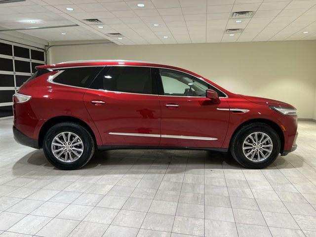 2024 Buick Enclave Essence FWD