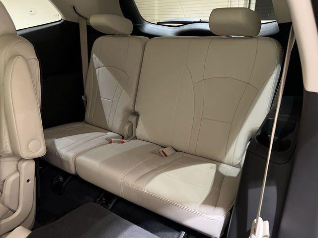 2024 Buick Enclave Essence FWD