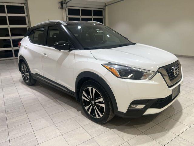2019 Nissan Kicks SR