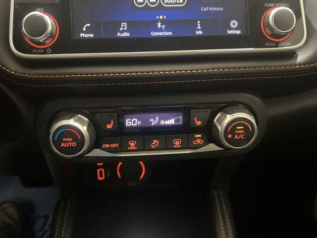 2019 Nissan Kicks SR