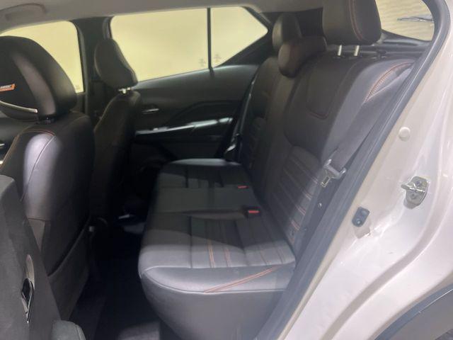 2019 Nissan Kicks SR