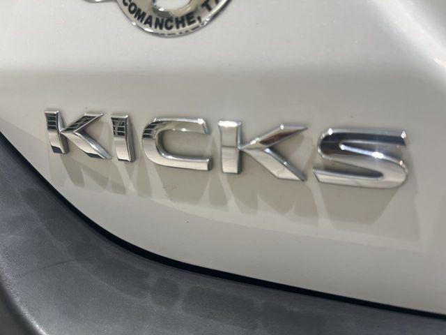 2019 Nissan Kicks SR