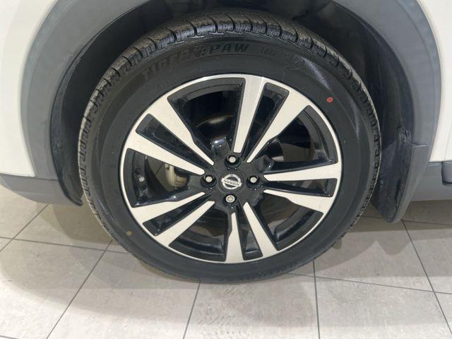 2019 Nissan Kicks SR