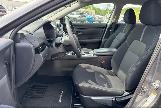 2024 Nissan Sentra SV Xtronic CVT
