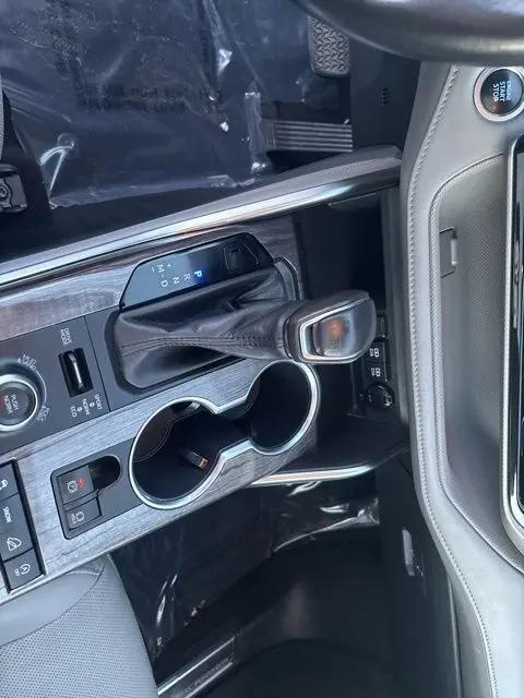 2020 Toyota Highlander Platinum