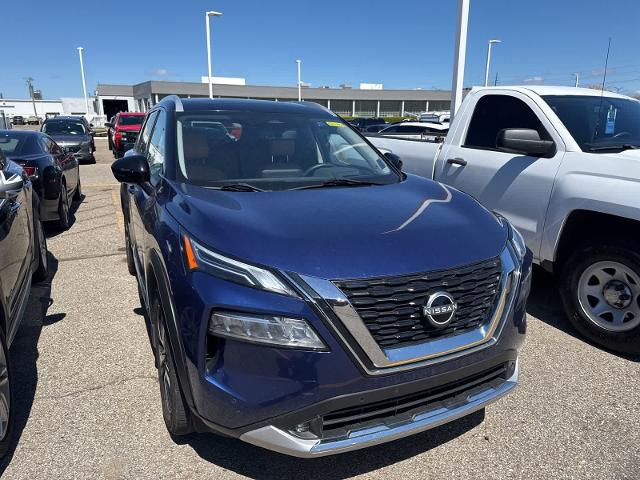 2022 Nissan Rogue Platinum FWD