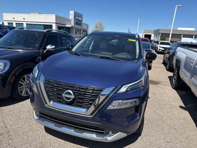 2022 Nissan Rogue Platinum FWD