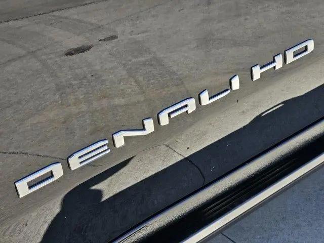 2026 GMC Sierra 2500HD Crew Cab, Standard Bed, Denali Ultimate, 4WD
